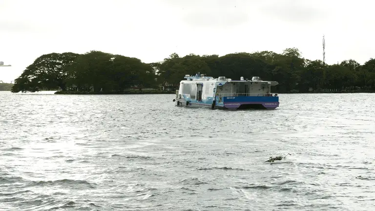 Kochi_water metro