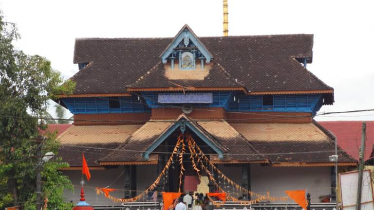 Aranmula Parthasarathy Temple