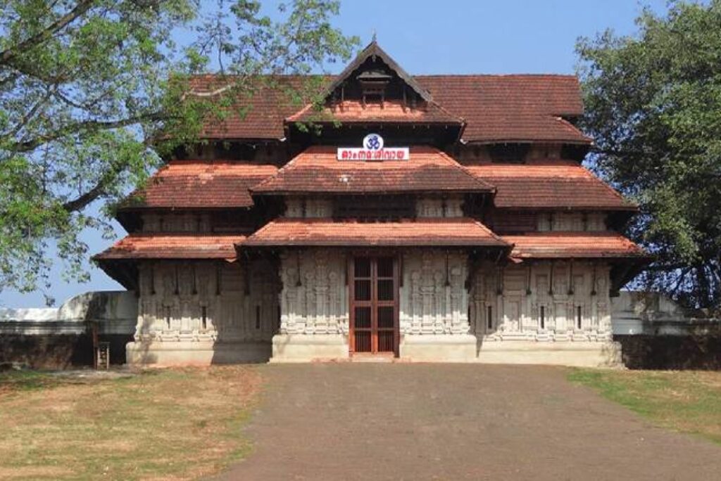 Vadakumnathan Temple