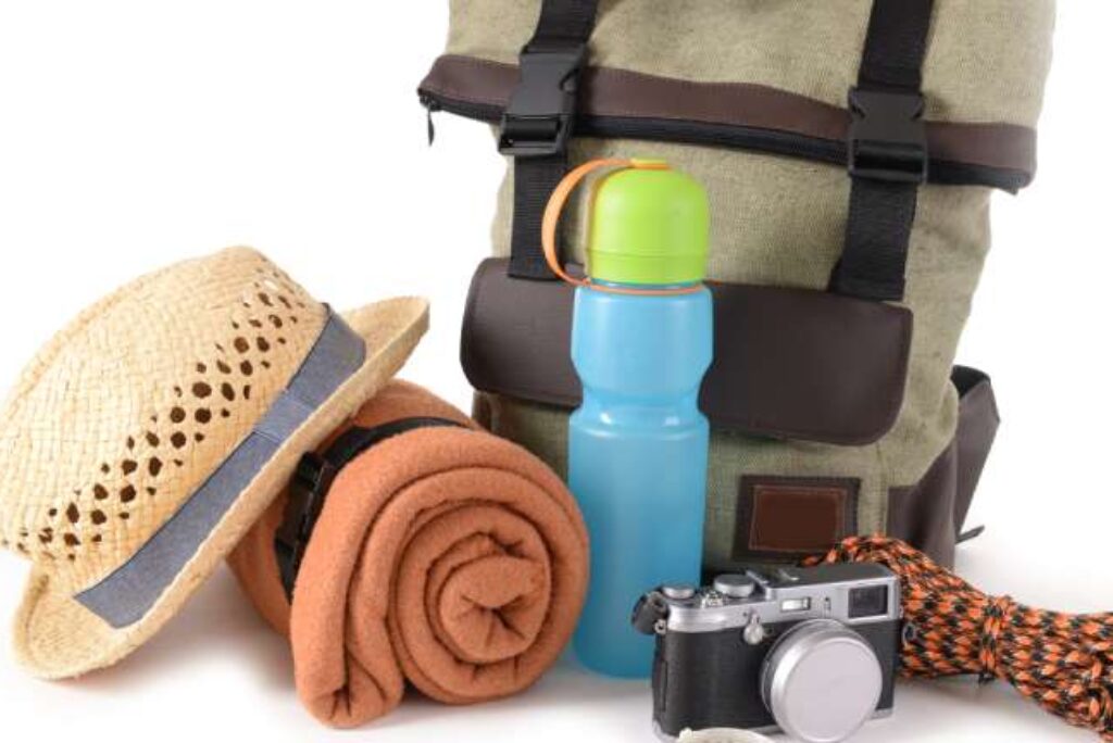 15 Essential Items to Pack for a Hill Station Vacation